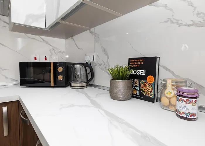 Elmswater Court * Σεντ Πόλς Μπέι